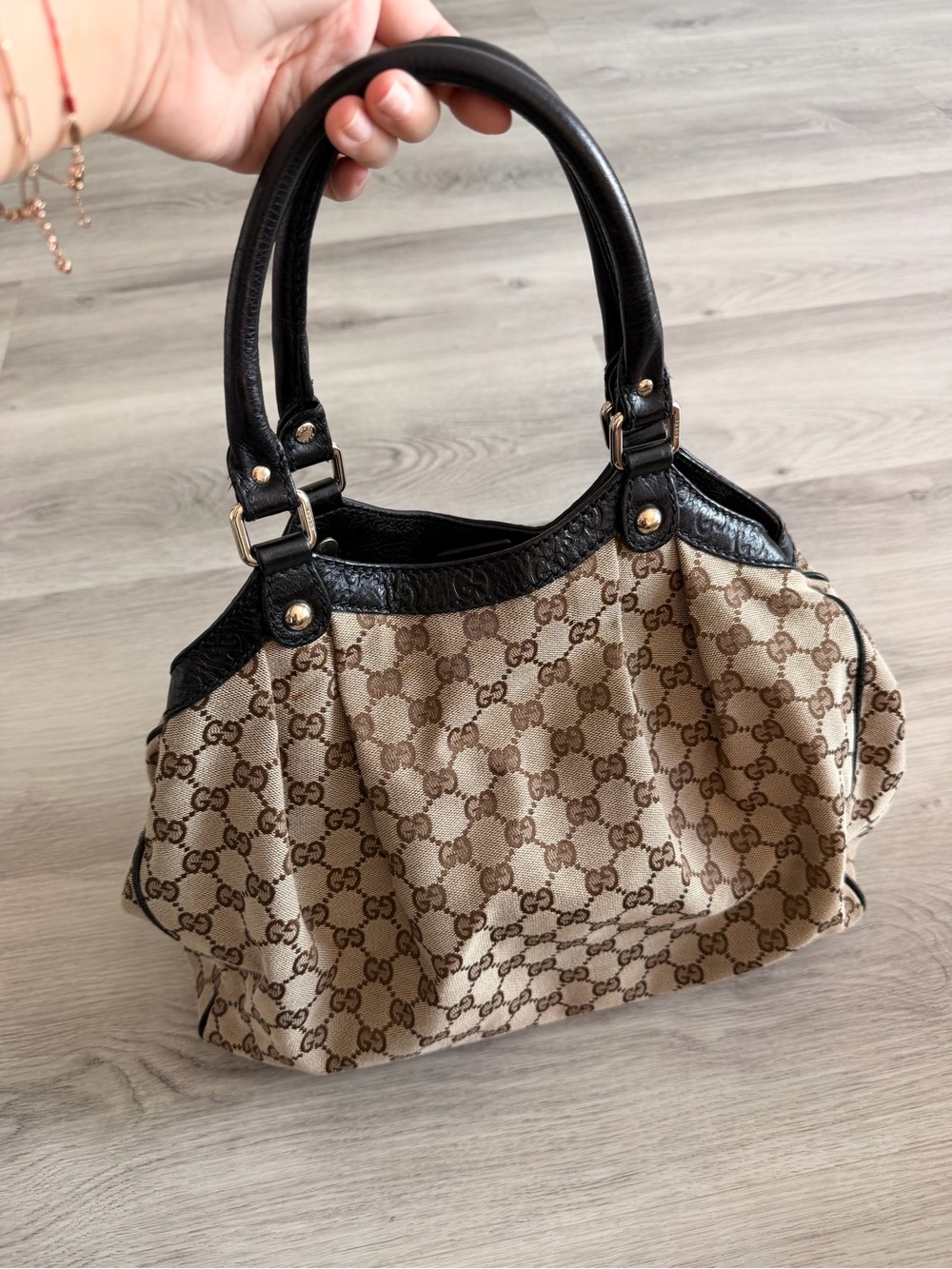 Authentic Gucci GG Monogram Canvas & Black Leather Tote Bag - Picture 2 of 6